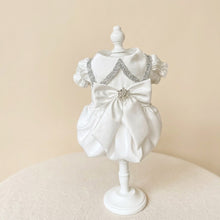 Load image into Gallery viewer, Blessing Silk dress
