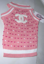 Load image into Gallery viewer, CC pink sweater sleeveles
